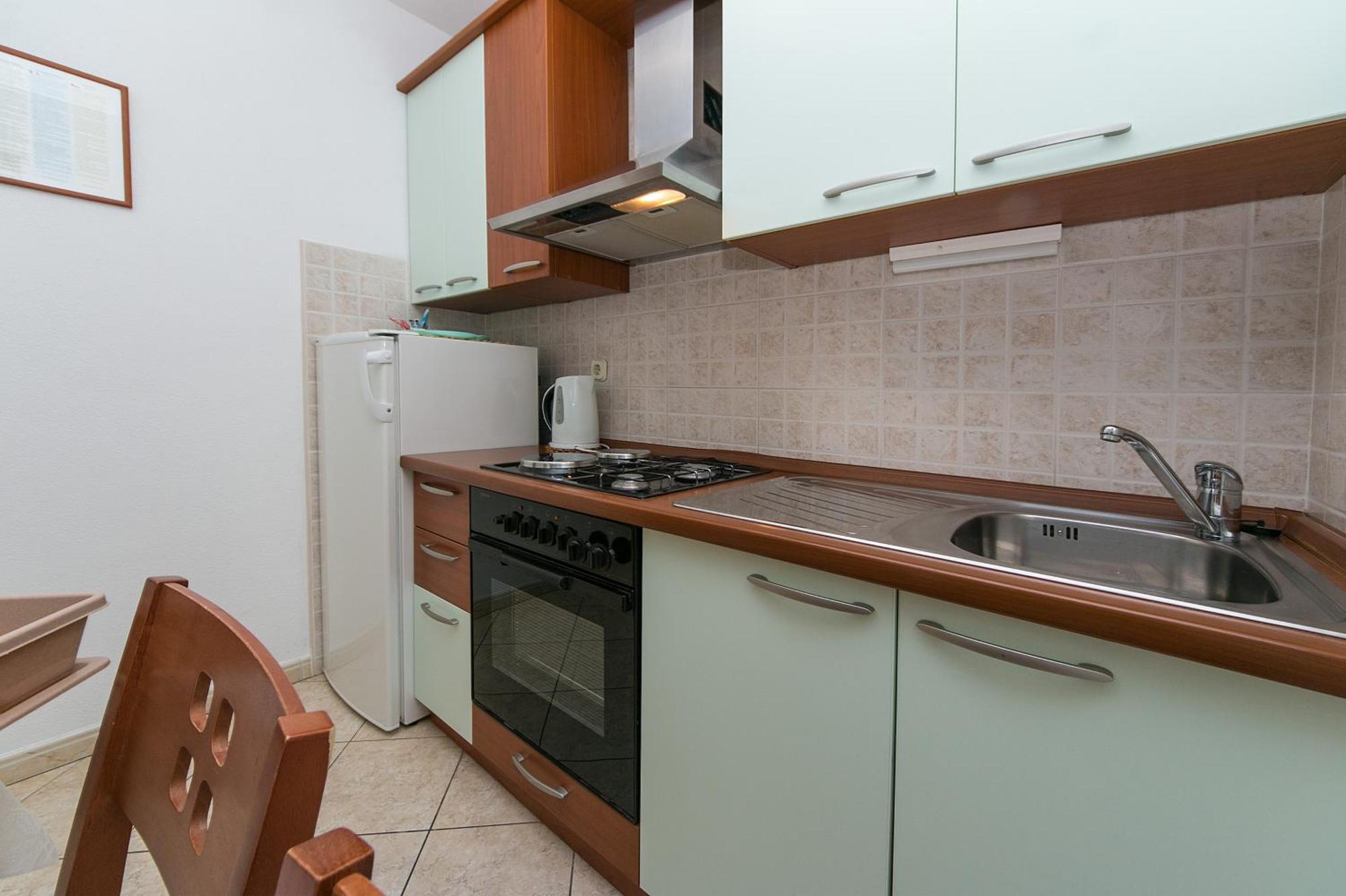 Apartments&rooms by the sea Brela, Makarska - 2752 Rum bild