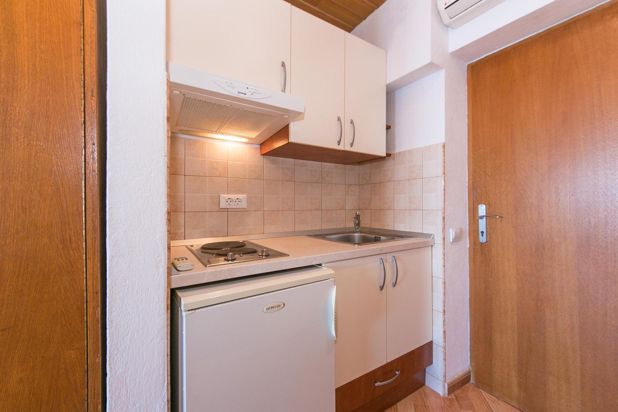 Apartments&rooms by the sea Brela, Makarska - 2752 Rum bild