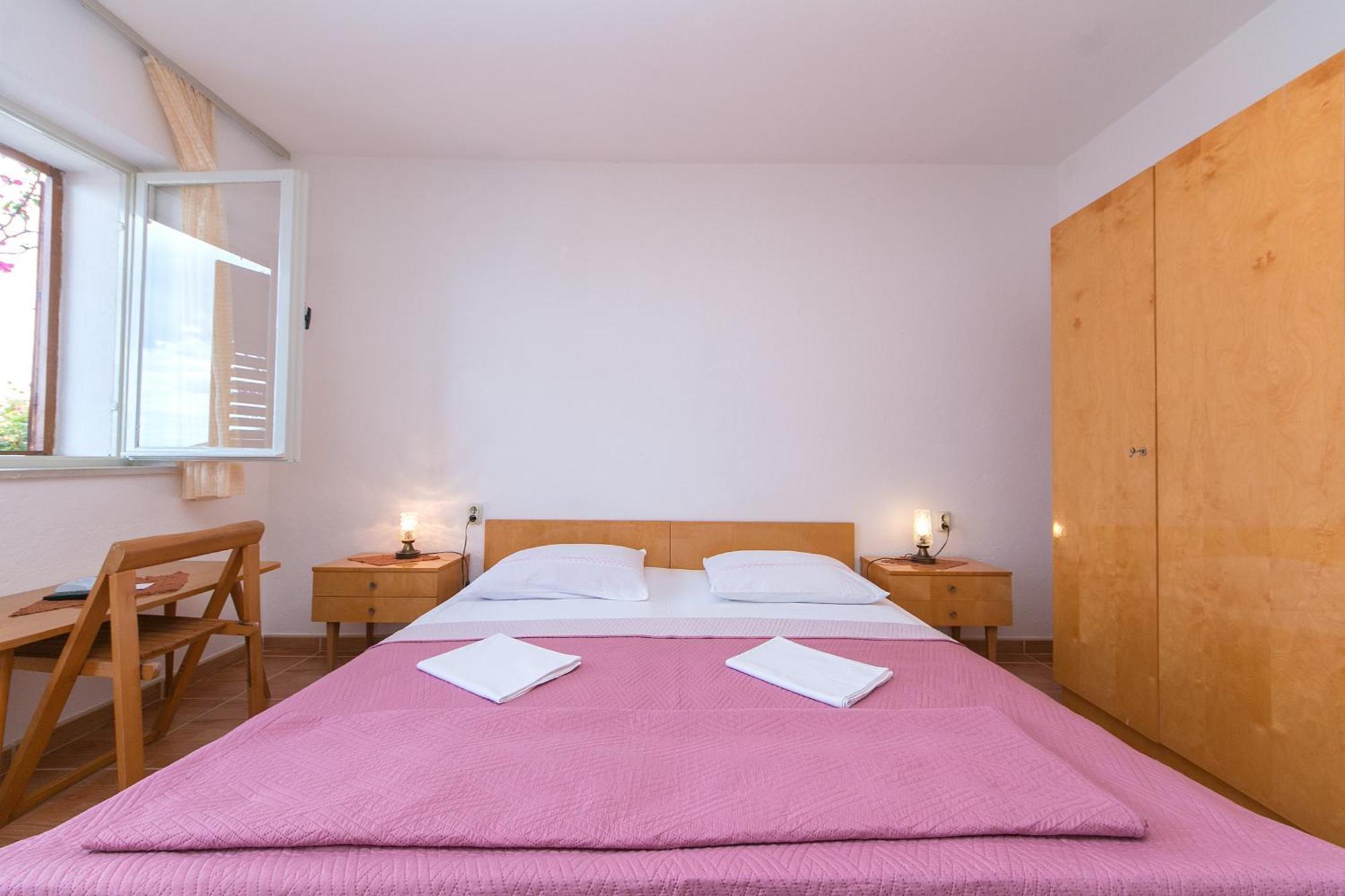 Apartments&rooms by the sea Brela, Makarska - 2752 Rum bild