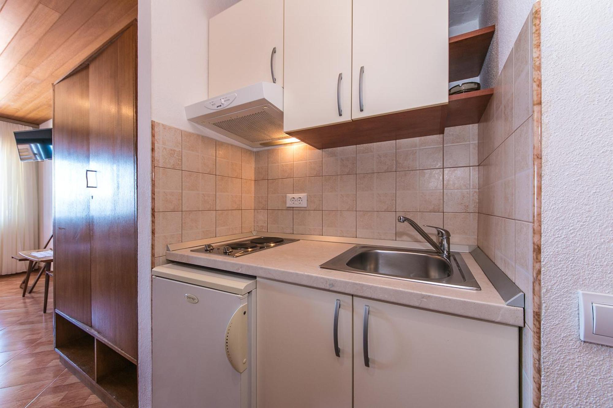 Apartments&rooms by the sea Brela, Makarska - 2752 Exteriör bild
